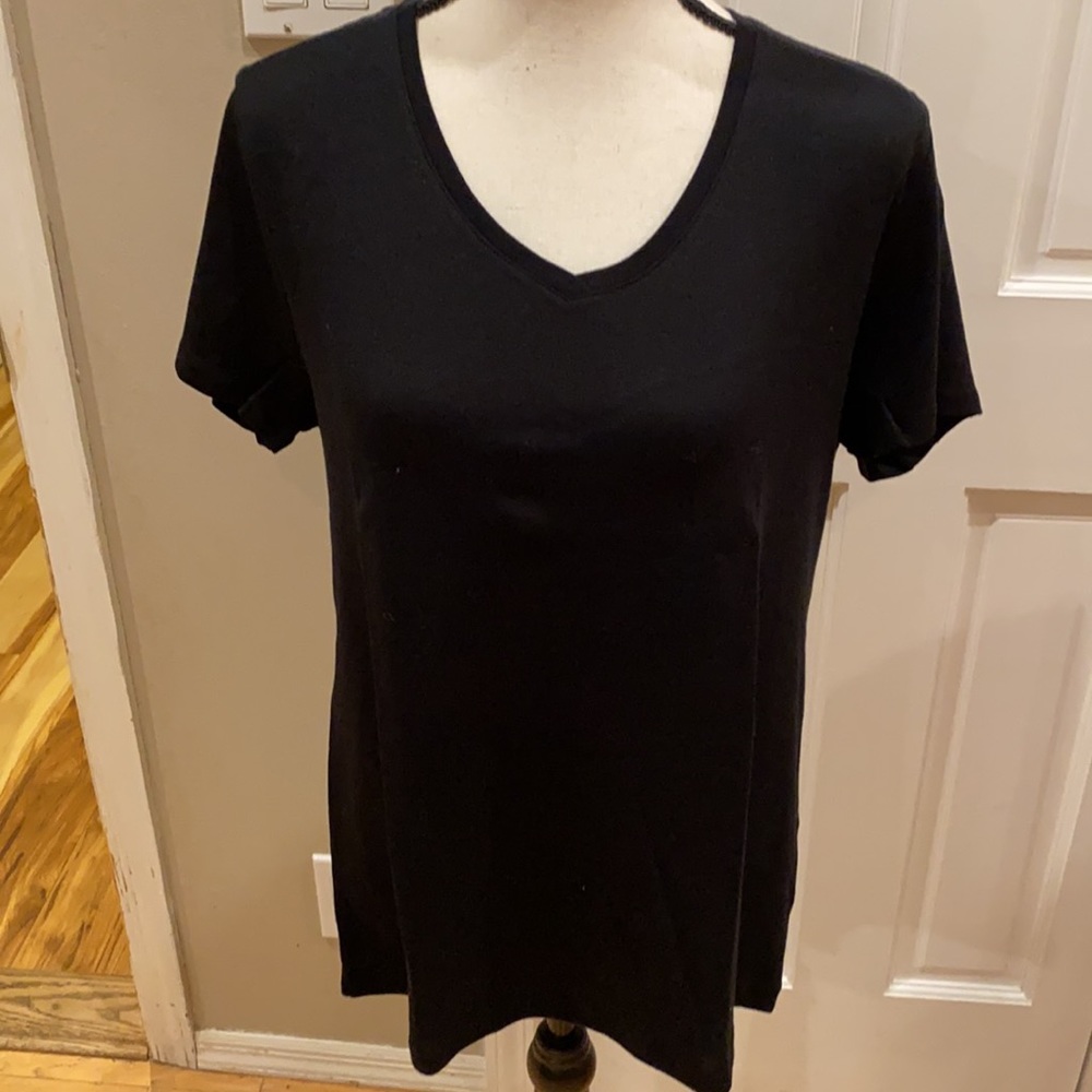 Croft and Barrow V-Neck Classic Tee